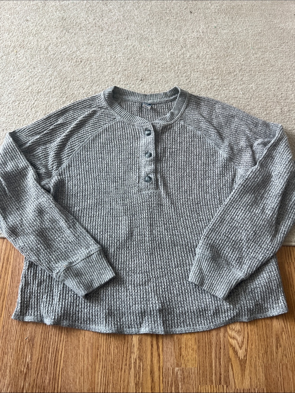 Old Navy Gray Waffle Henley Pullover
